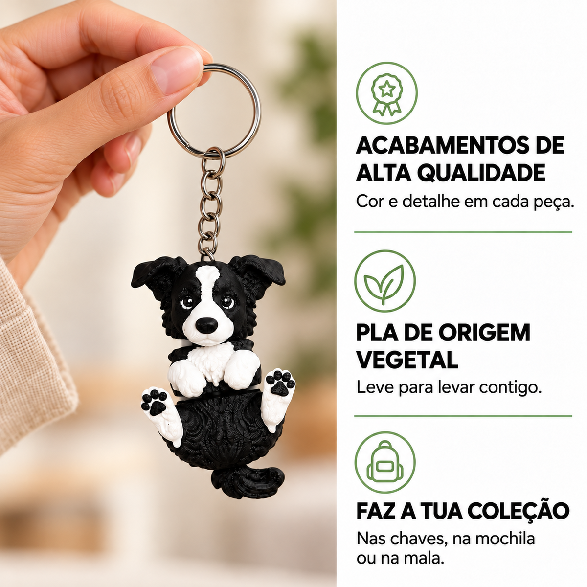 Porta-chaves Border Collie segurado numa mão, com informações sobre acabamento, PLA de origem vegetal e coleção